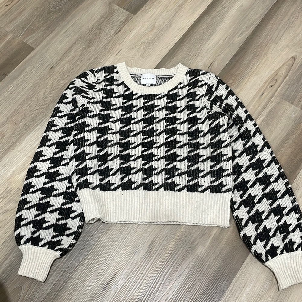 Knit sweater